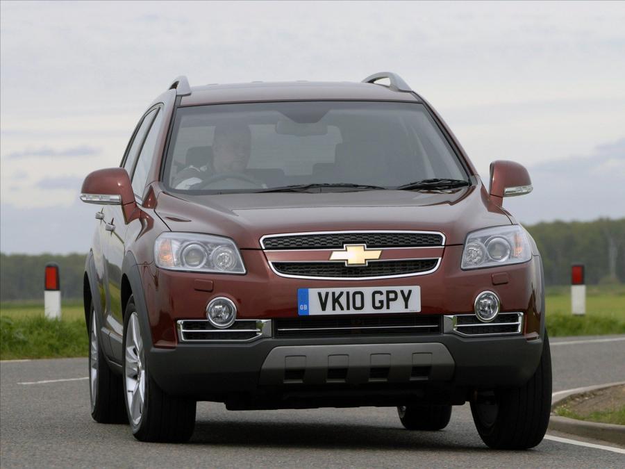  Chevrolet Captiva 2006 года  (UK) (фото 2 из 17)